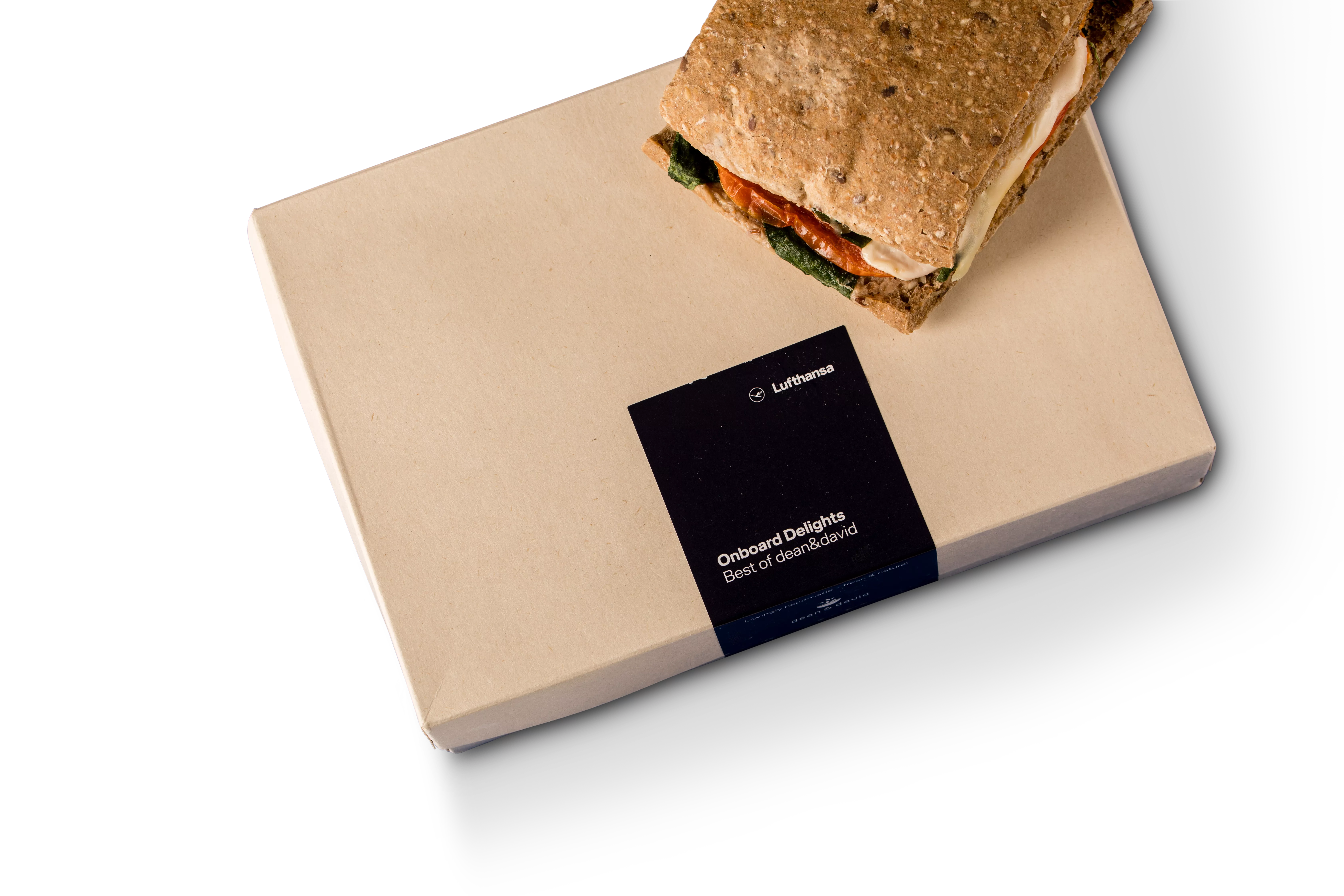 PaperWise disposable compostable packaging eco paper board togo airplane snackpackaging Lufthansa9c